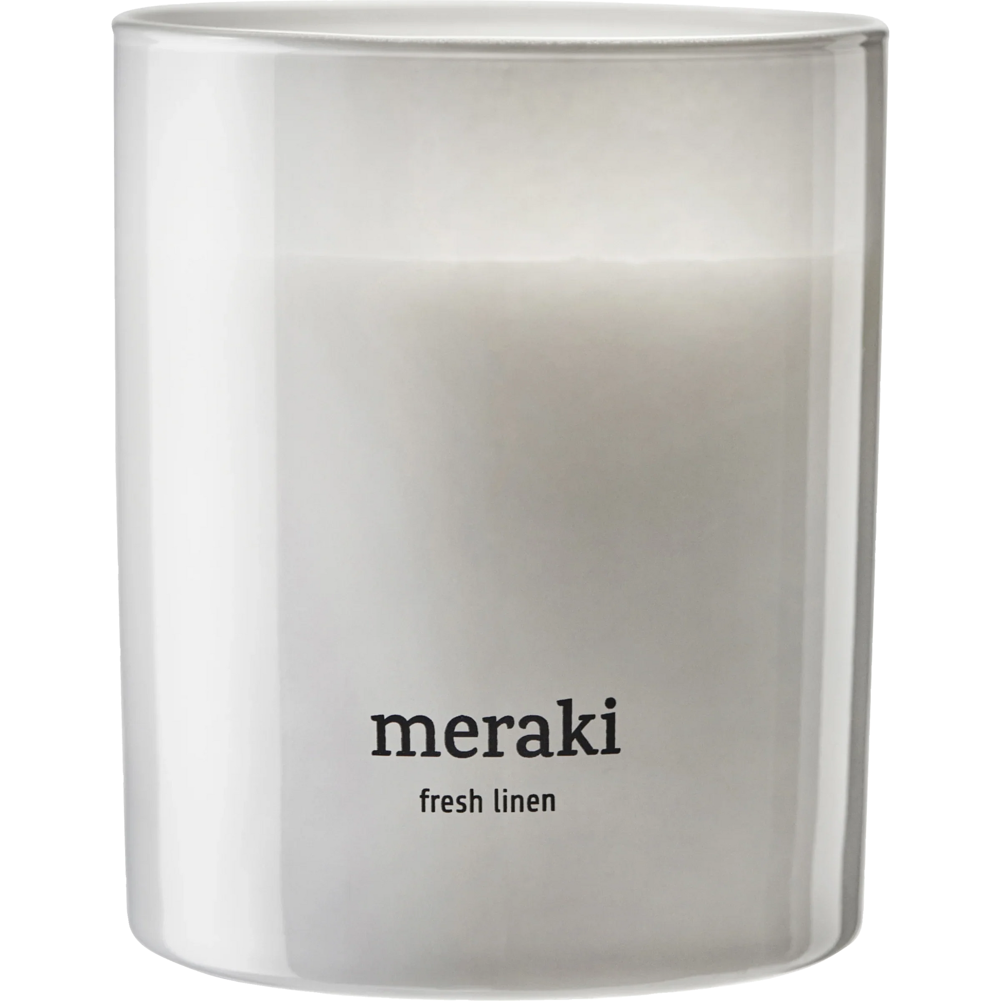 Close-up van Meraki Fresh Linen kaars met minimalistisch logo op matwit glas